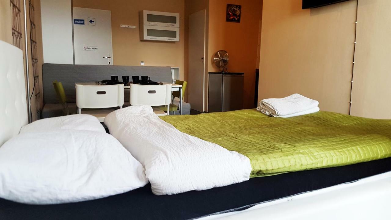 Walk Distance To Mokotow Business Park