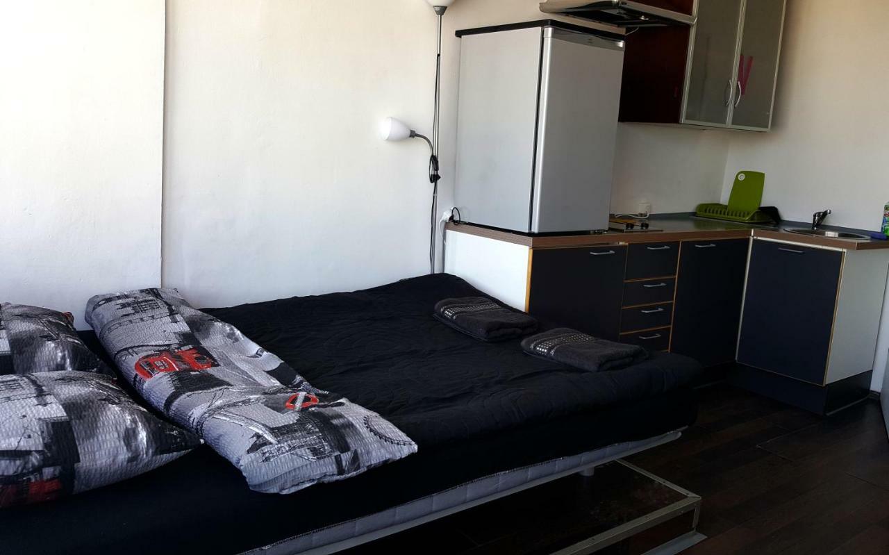 Walk Distance To Mokotow Business Park Apartment