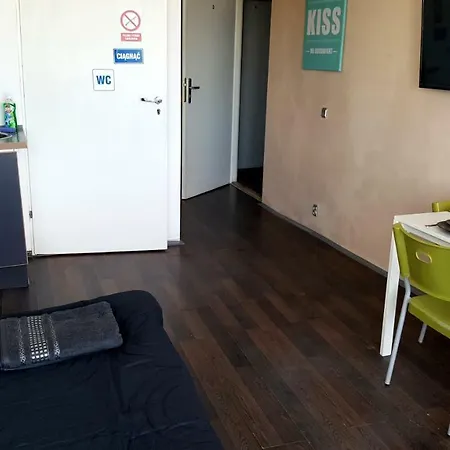 Walk Distance To Mokotow Business Park Apartment Warsaw Exterior photo