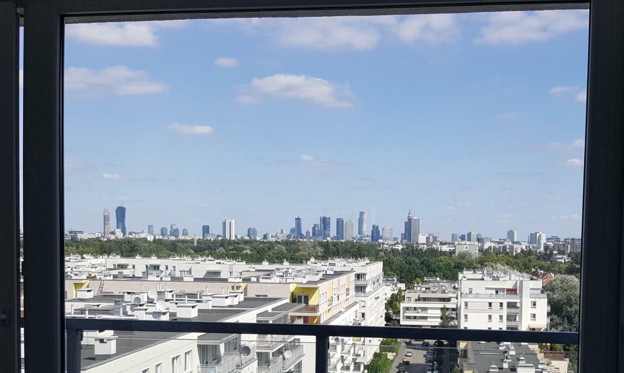 Walk Distance To Mokotow Business Park Warszawa
