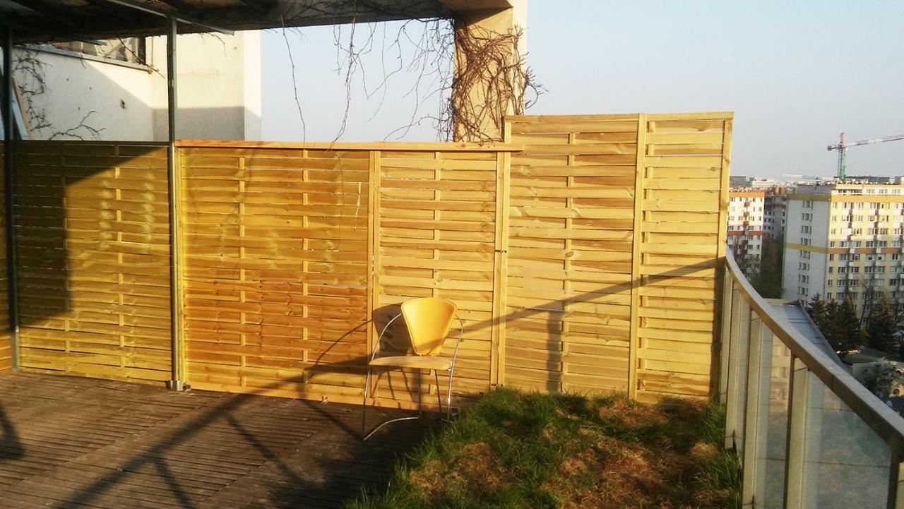 Walk Distance To Mokotow Business Park Warszawa