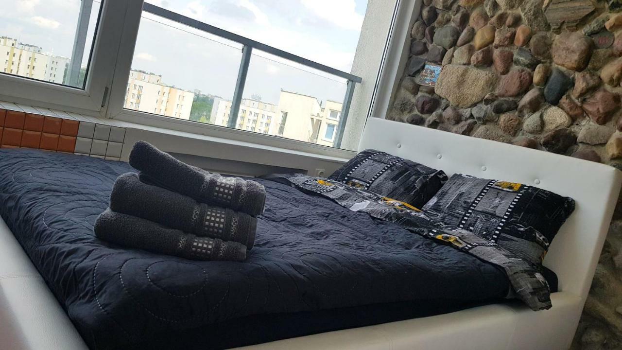 Walk Distance To Mokotow Business Park Leilighet