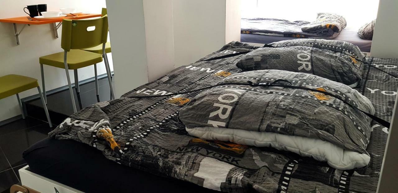Walk Distance To Mokotow Business Park Apartament *