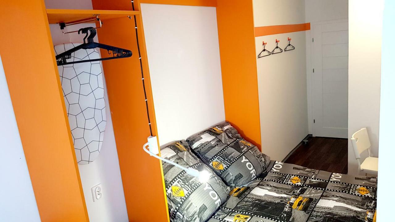 Walk Distance To Mokotow Business Park Apartament Warszawa